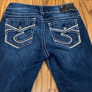 Great condition. 🍑